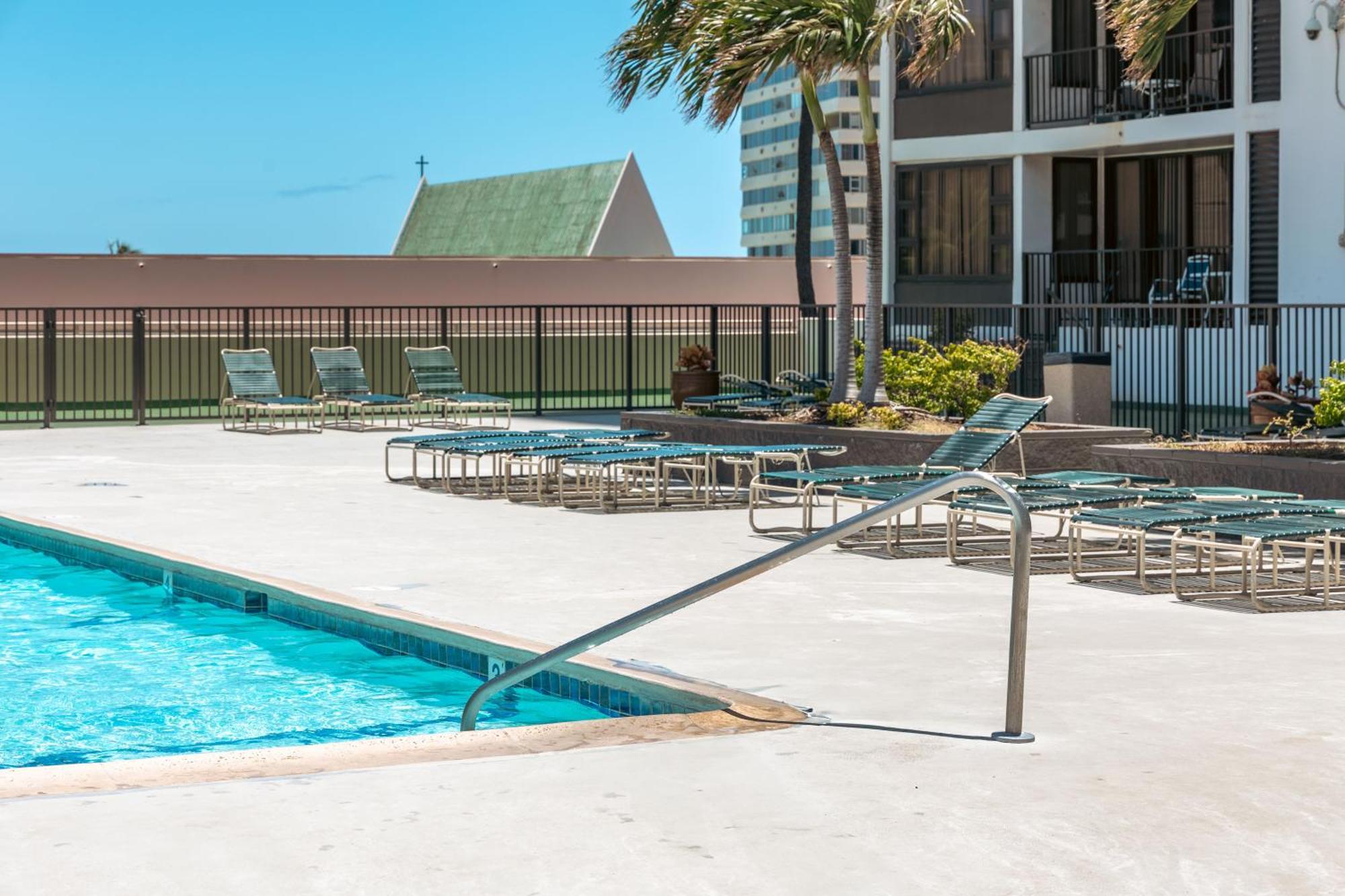 Apartamento & Ocean Views 1br, Steps From Waikiki & Free Parking! Honolulu